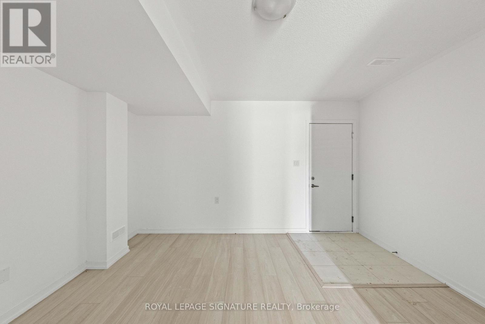 Photo 31 of 48 Bateson Street, Ajax ON