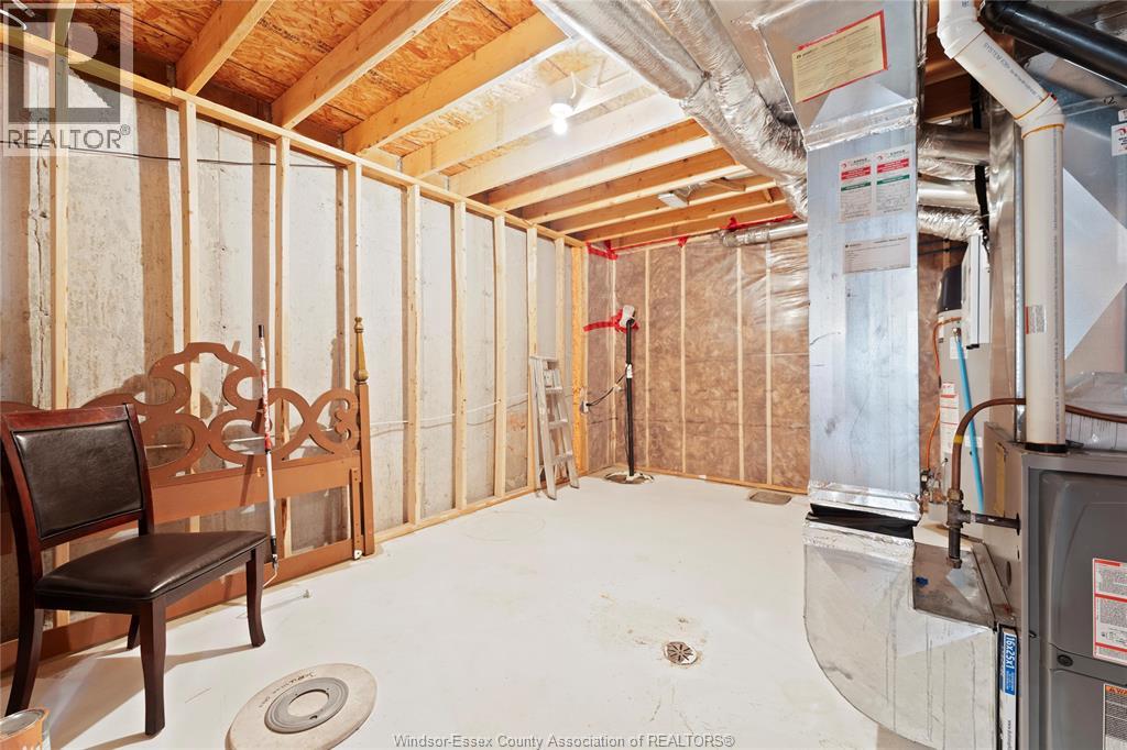 Photo 22 of 58 Hazel Crescent, Kingsville ON
