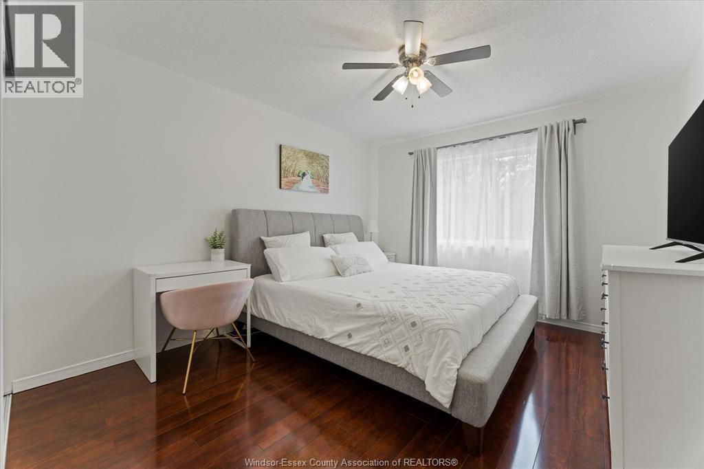 Photo 15 of 4241 Pioneer Avenue, Windsor ON