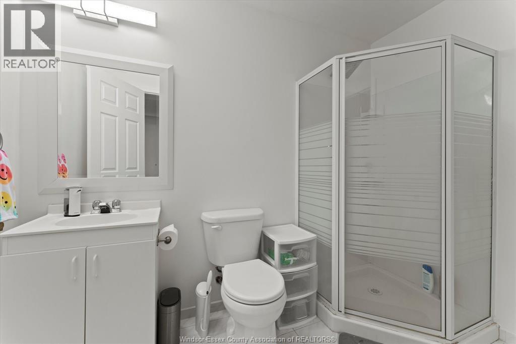 Photo 22 of 4241 Pioneer Avenue, Windsor ON