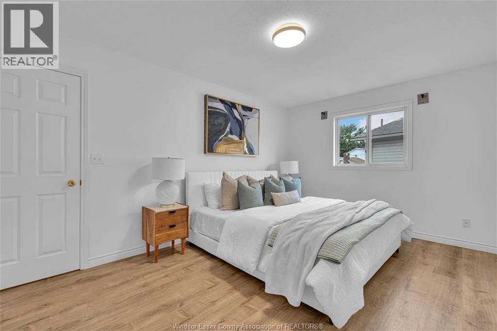 Photo 27 of 1931 Fuller, Windsor ON