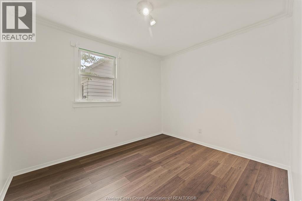 Photo 18 of 1533 Alexis Road, Windsor ON