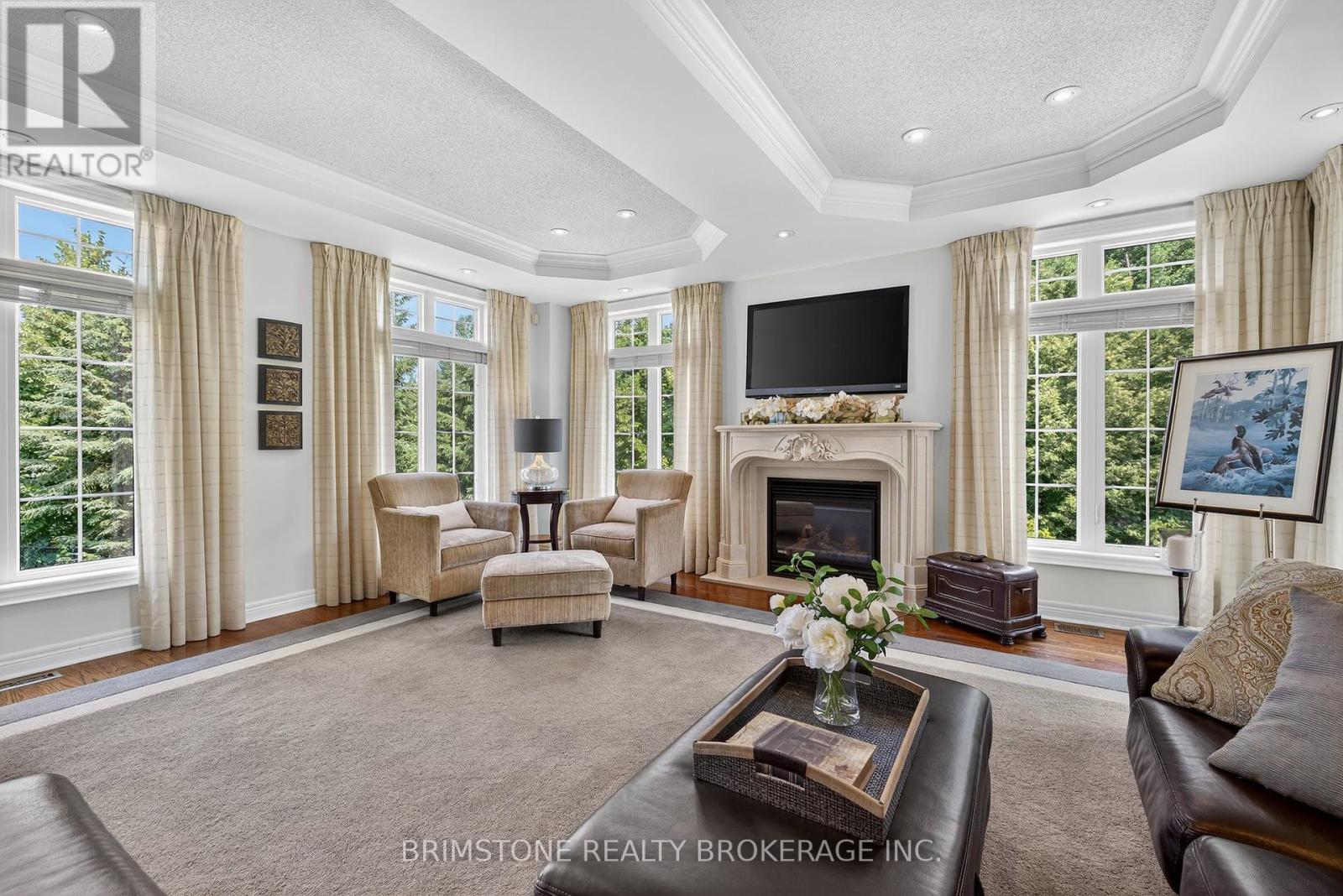 Photo 16 of 123 Salamander Court, Vaughan ON