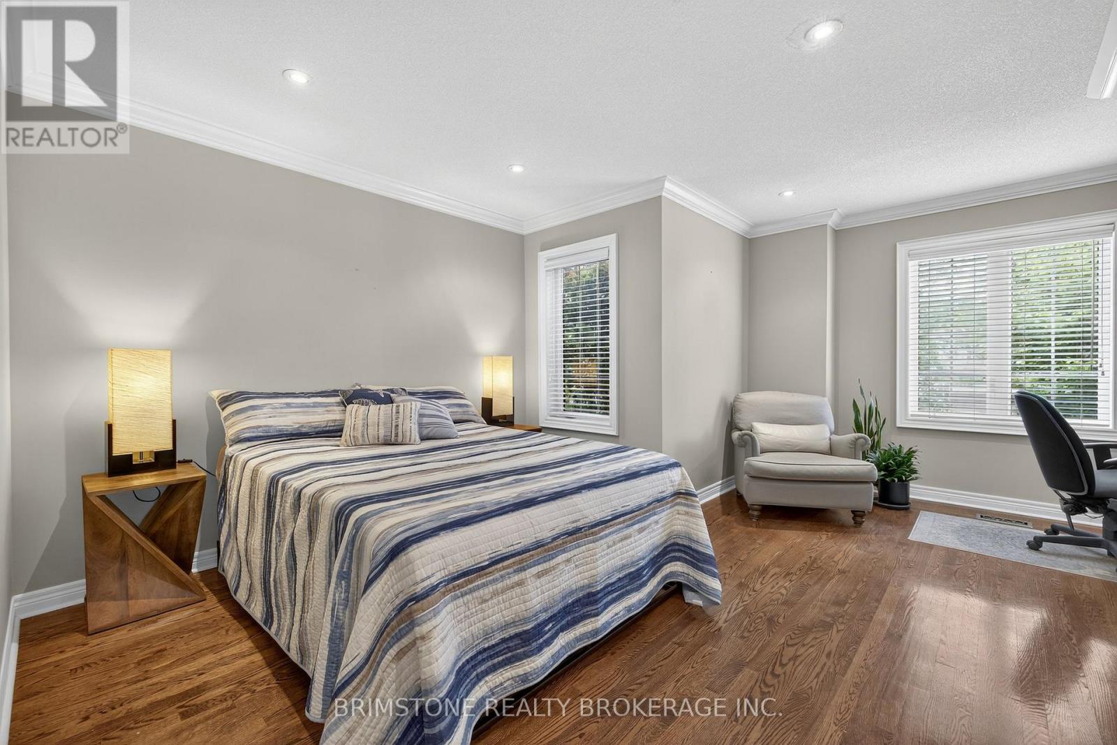 Photo 21 of 123 Salamander Court, Vaughan ON