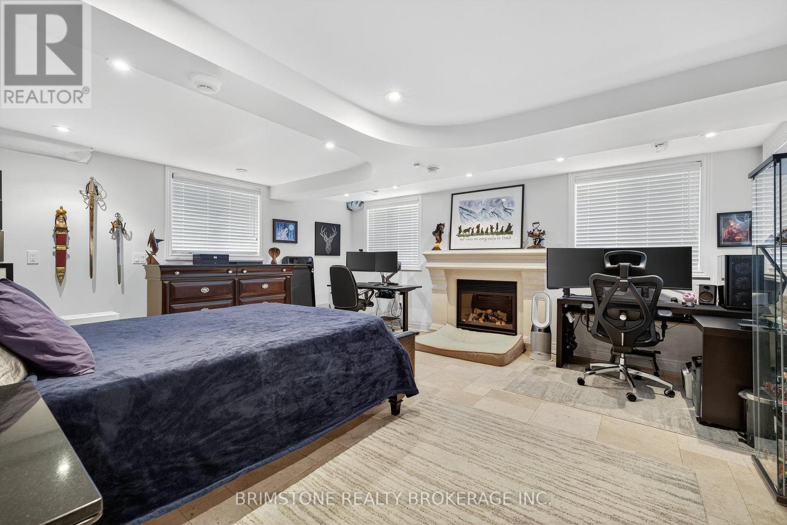 Photo 35 of 123 Salamander Court, Vaughan ON
