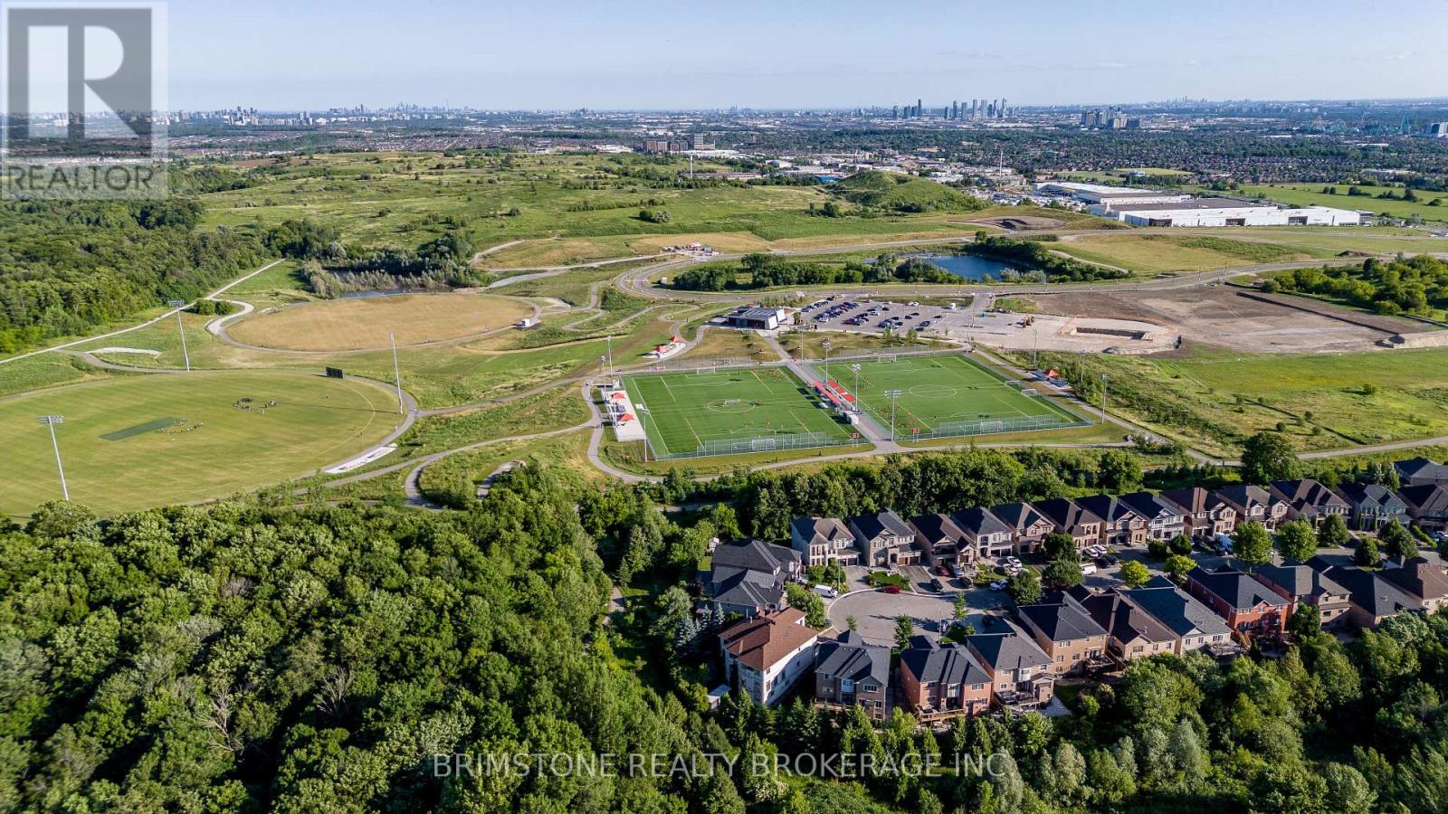 Photo 50 of 123 Salamander Court, Vaughan ON