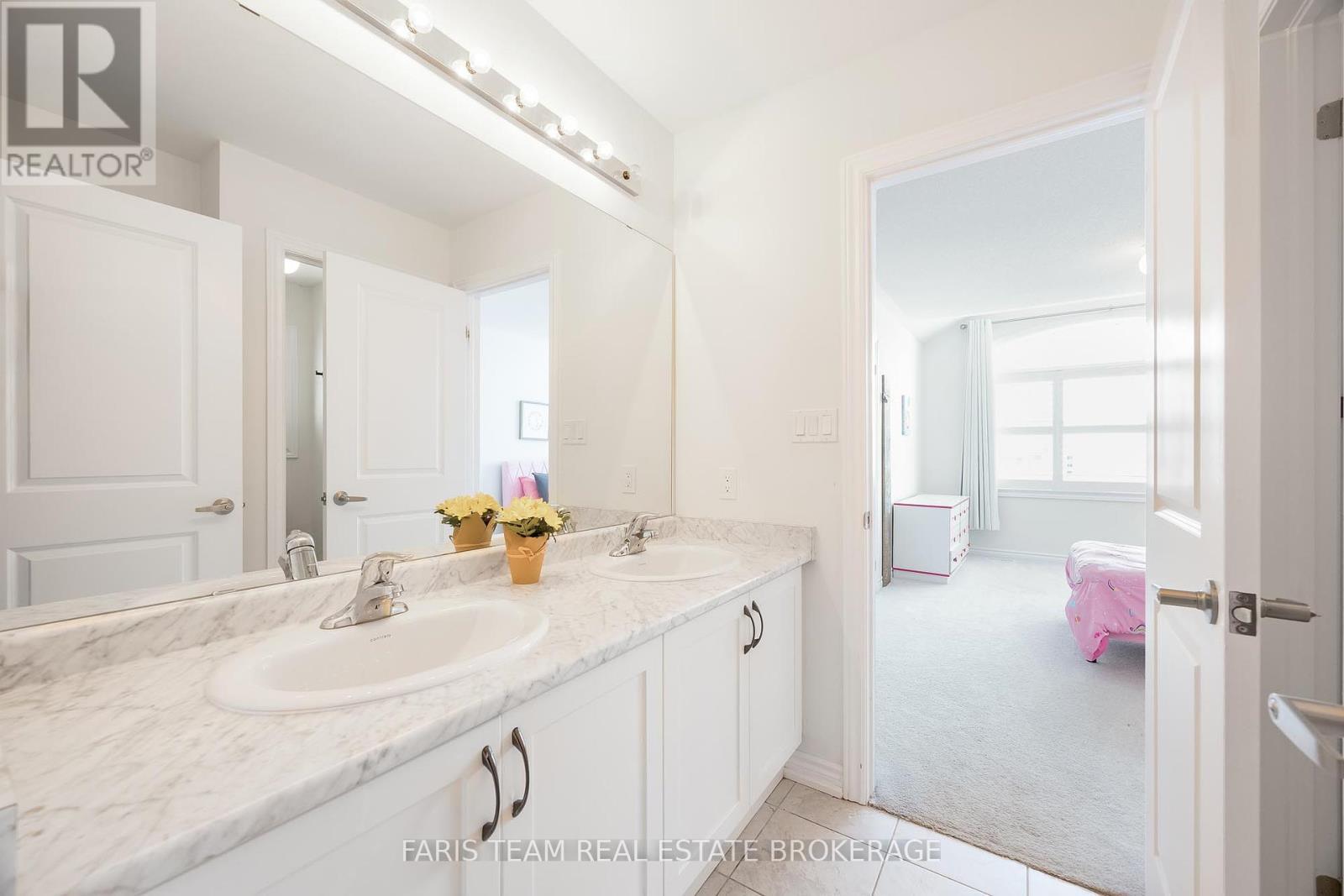 Photo 28 of 1787 Emberton Way, Innisfil ON