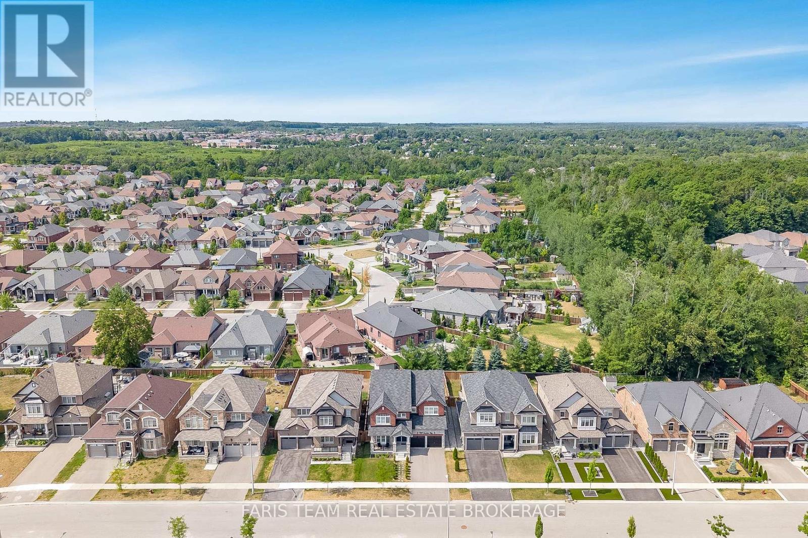 Photo 39 of 1787 Emberton Way, Innisfil ON