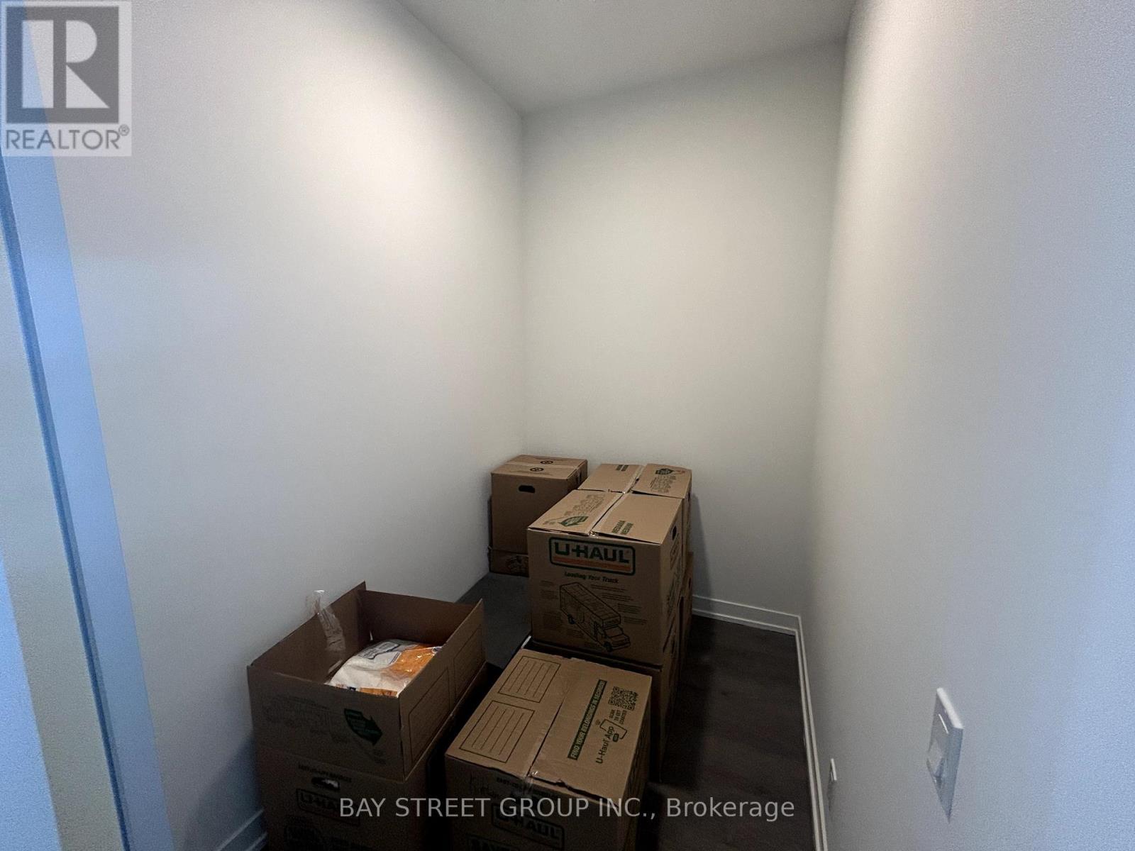 Photo 9 of 3008 39 Mary Street, Barrie ON