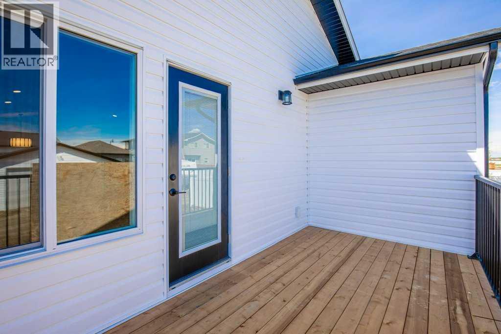 Photo 34 of 154 Norseman Close, Penhold AB