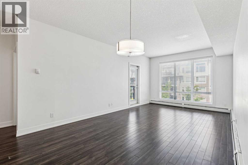 Photo 12 of 304 611 Edmonton Trail Ne, Calgary AB