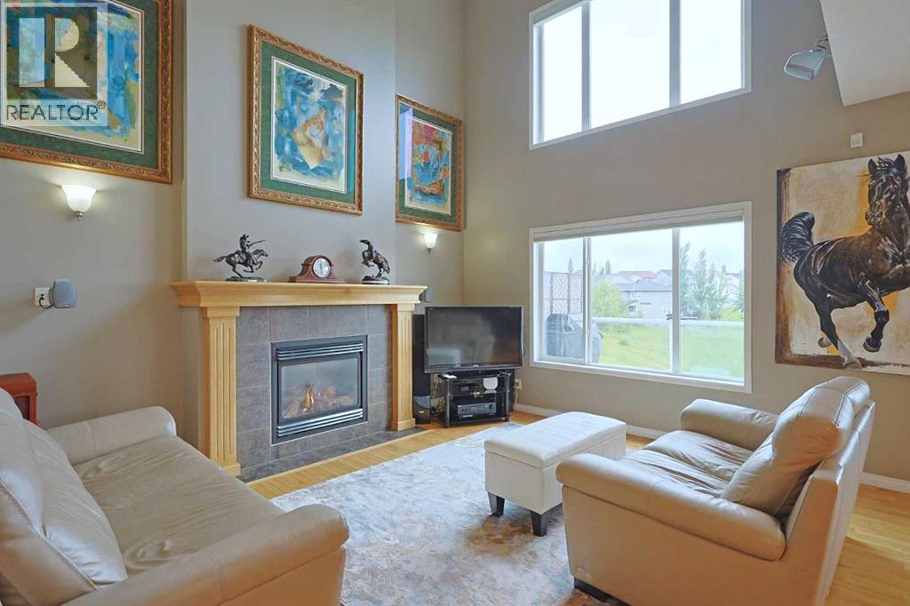 Photo 7 of 242 Royal Birkdale Crescent Nw, Calgary AB