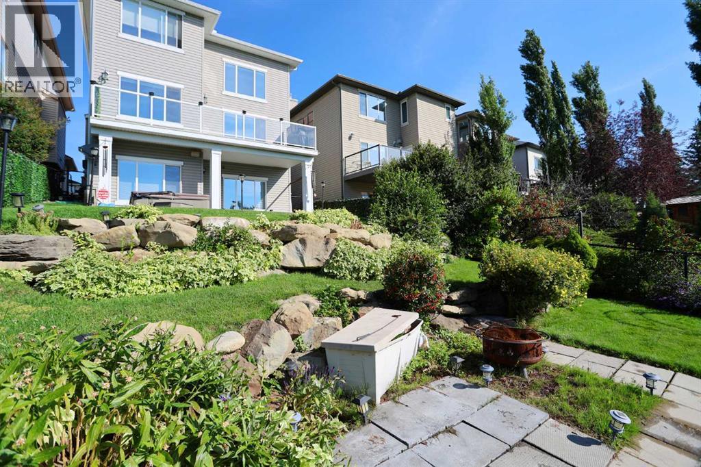 Photo 42 of 242 Royal Birkdale Crescent Nw, Calgary AB