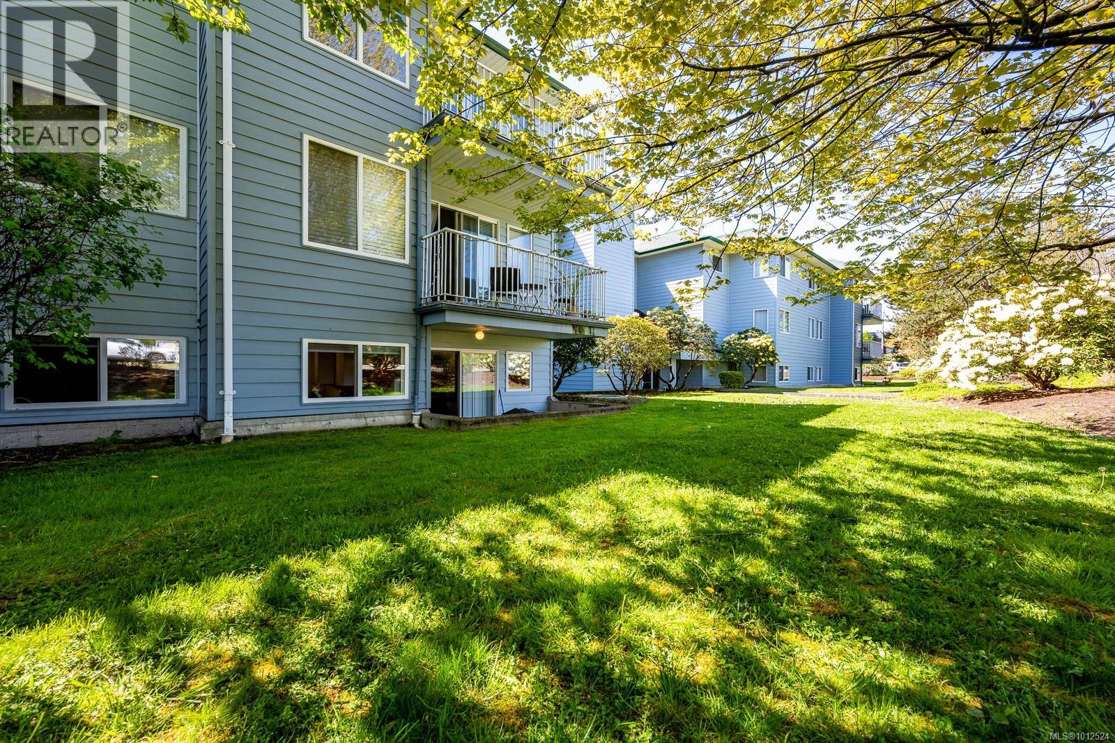 101B 698 Aspen Rd, Comox