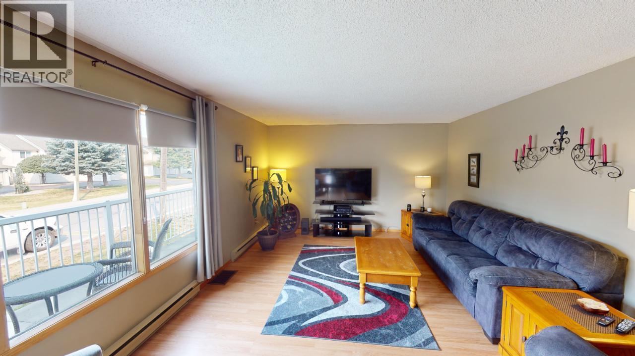 Photo 4 of 7558 Columbia Avenue, Radium Hot Springs BC