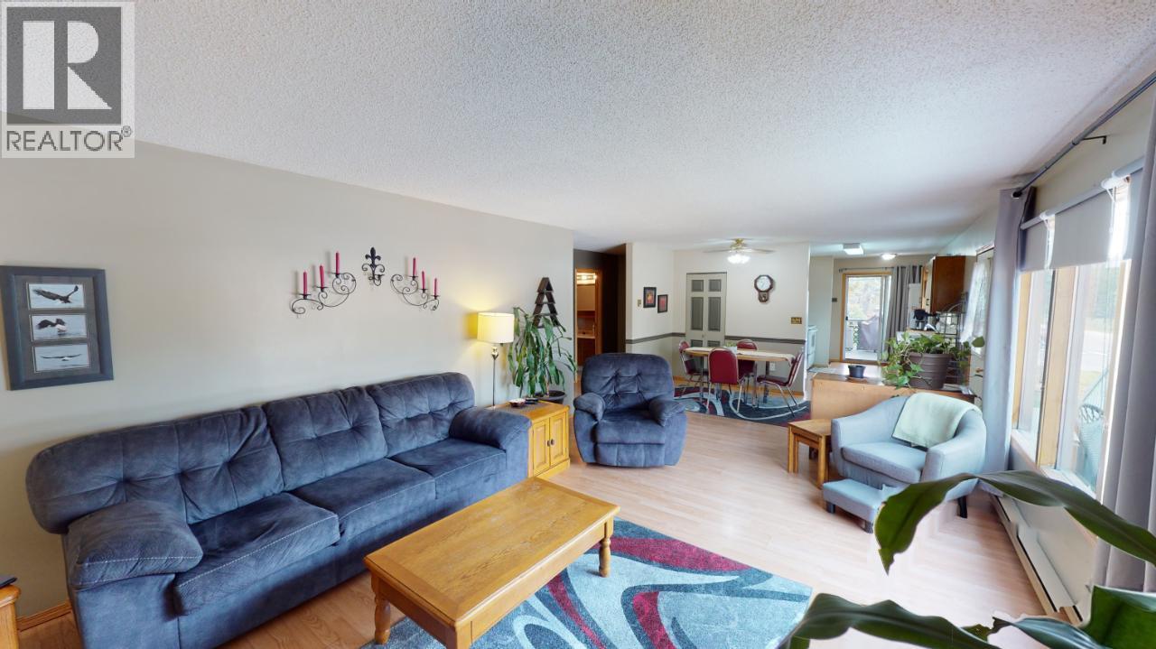 Photo 5 of 7558 Columbia Avenue, Radium Hot Springs BC