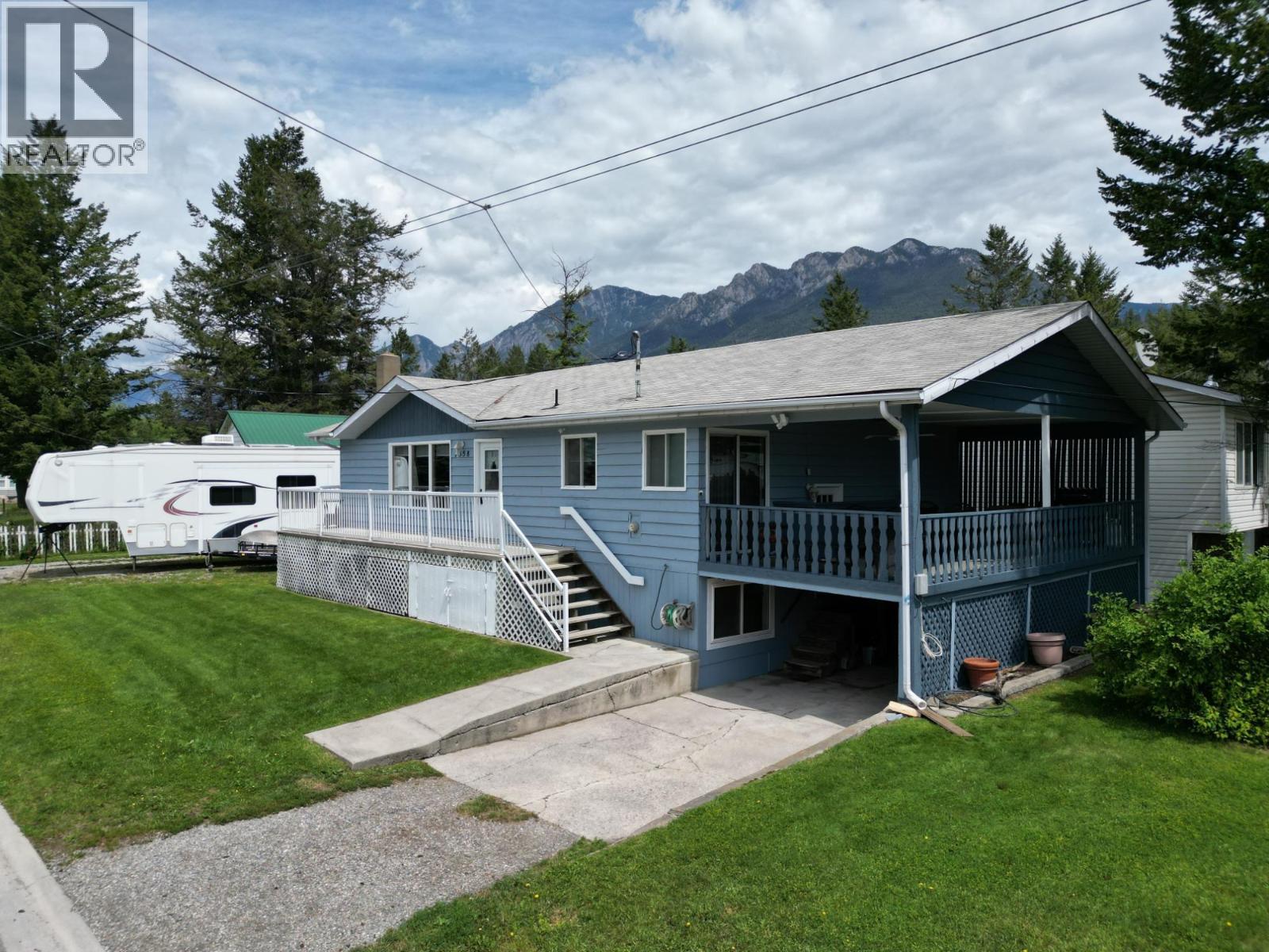 Photo 2 of 7558 Columbia Avenue, Radium Hot Springs BC