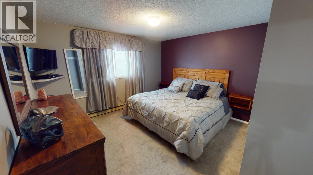Photo 12 of 7558 Columbia Avenue, Radium Hot Springs BC