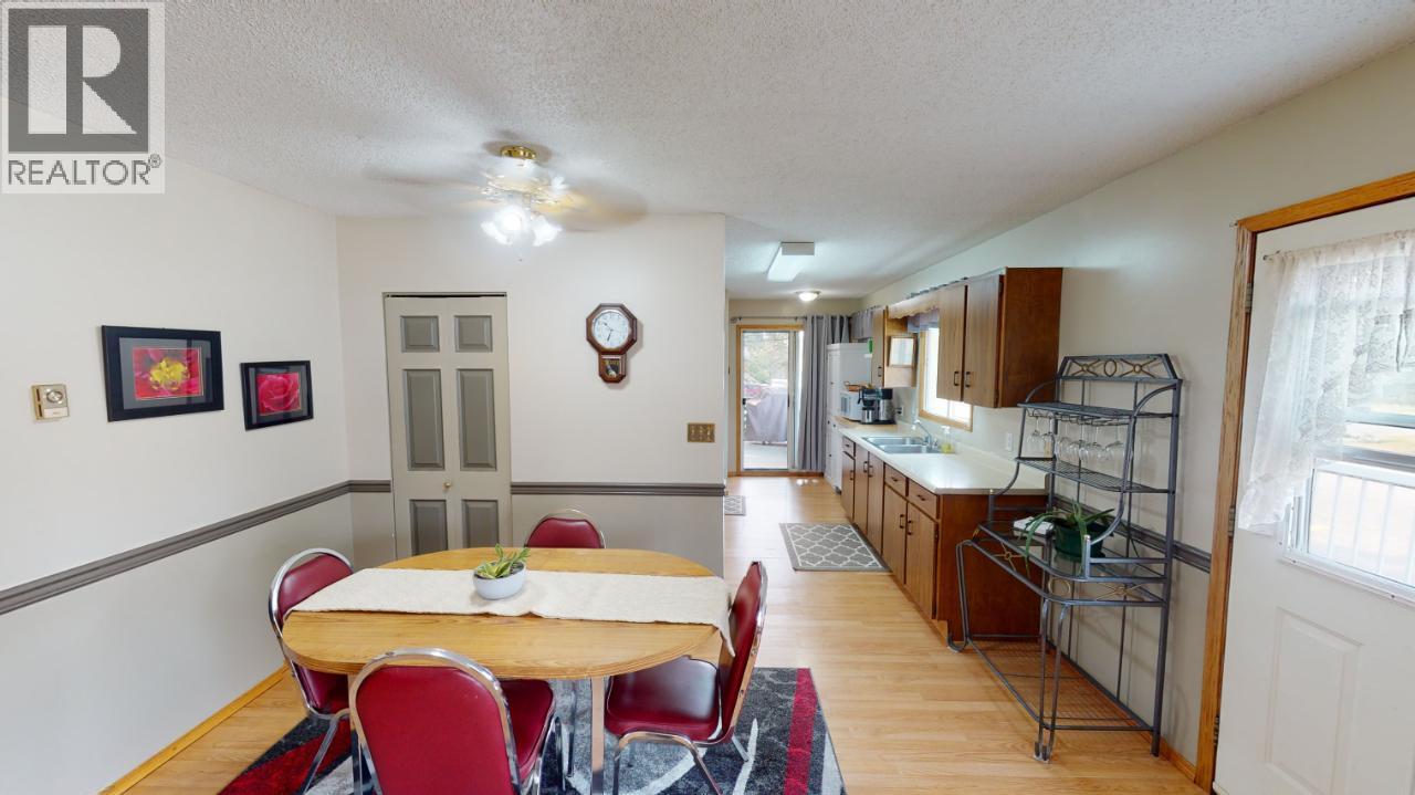 Photo 7 of 7558 Columbia Avenue, Radium Hot Springs BC
