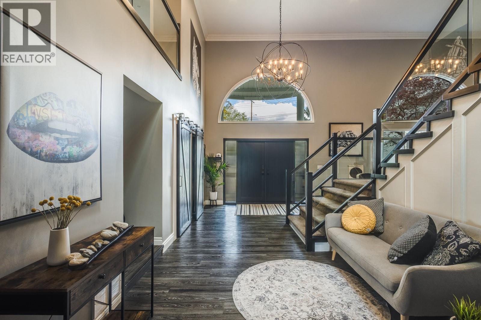  4812 Lakeshore Place, Kelowna