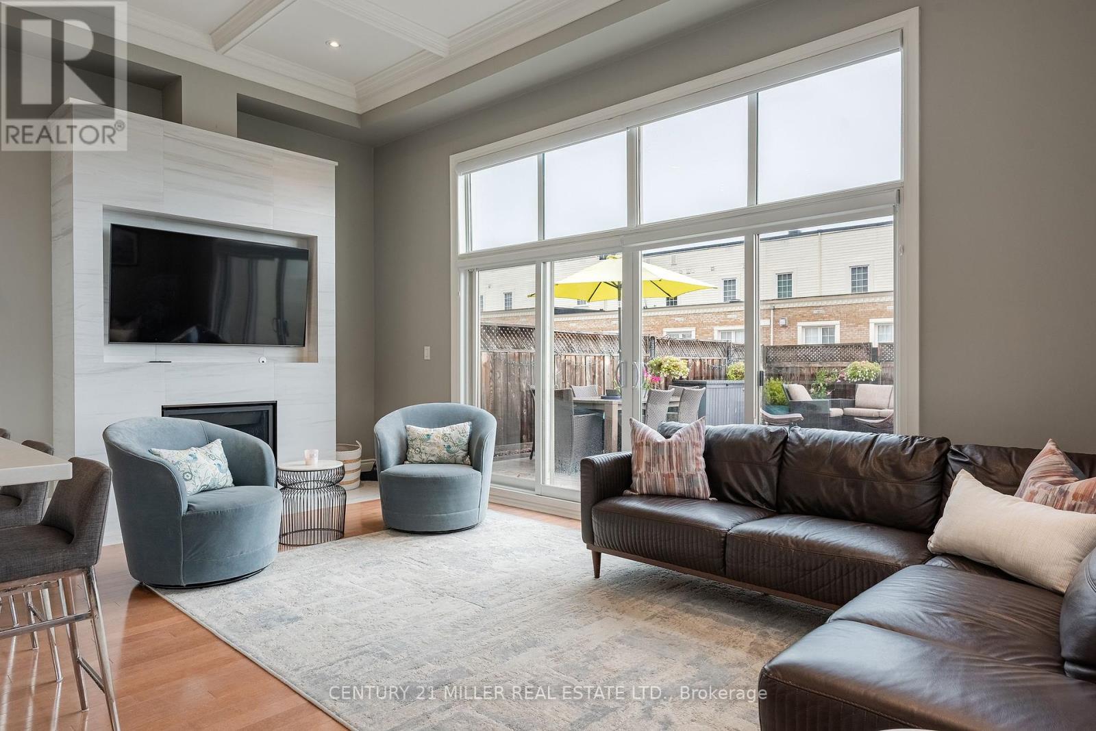 Photo 15 of 131 Brock Street, Oakville ON