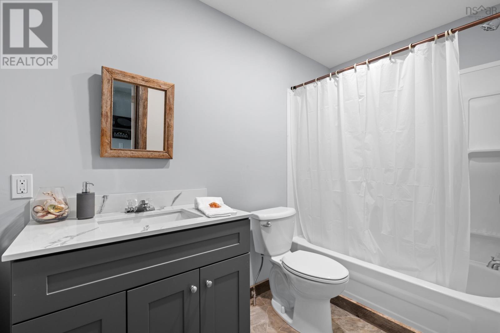 Single Family House Bungalow for Sale in  Sherwood Forest Road Sherwood 
