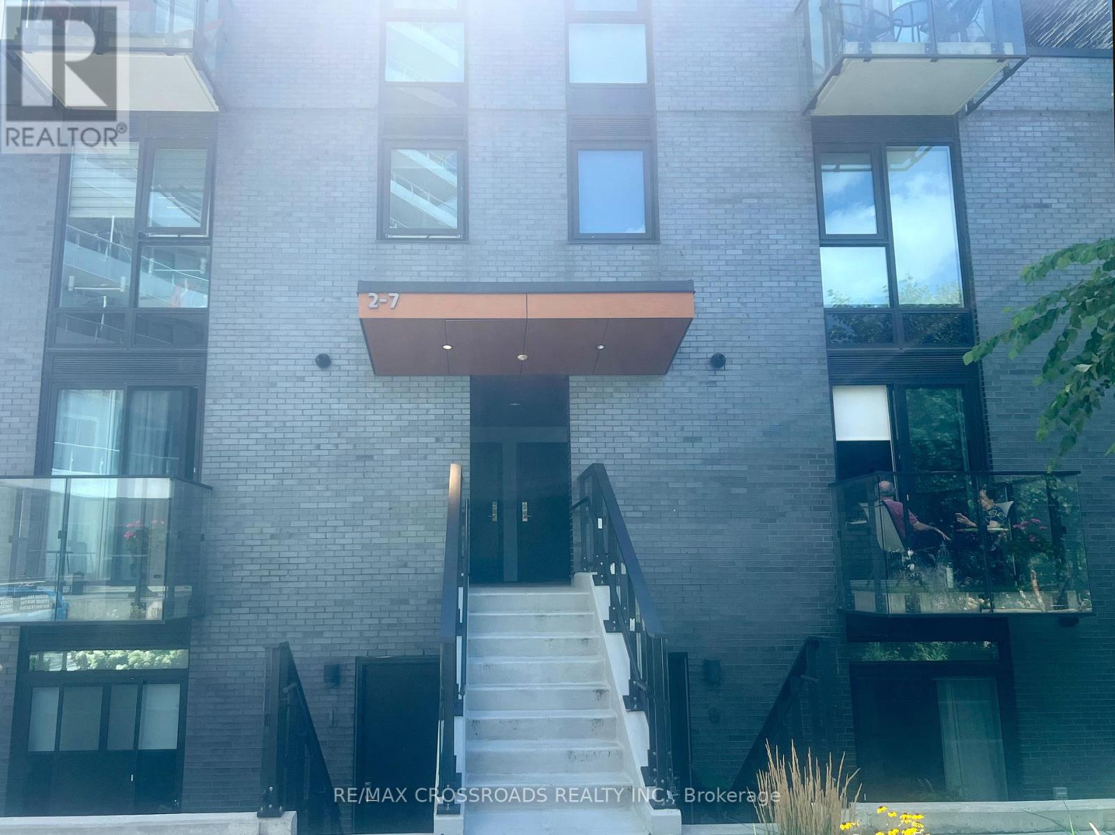 Photo 1 of 7 15 Brin Drive, Toronto ON