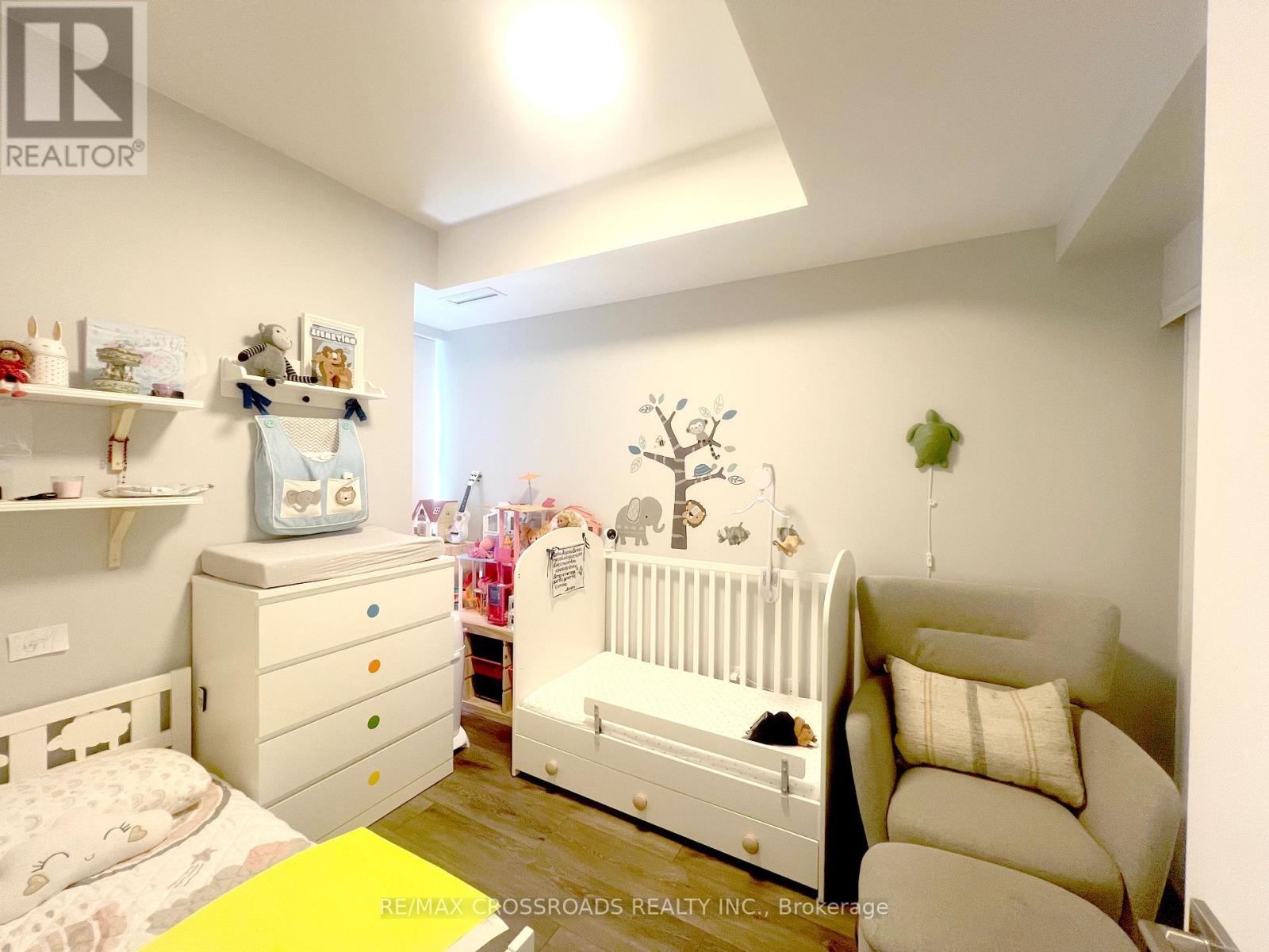 Photo 4 of 7 15 Brin Drive, Toronto ON