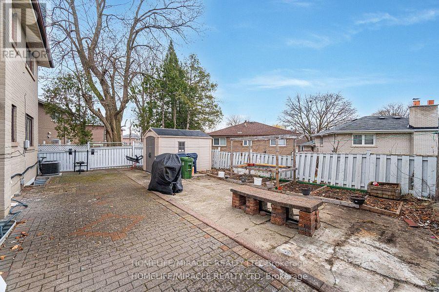 Photo 42 of 345 Silverstone Drive, Toronto ON