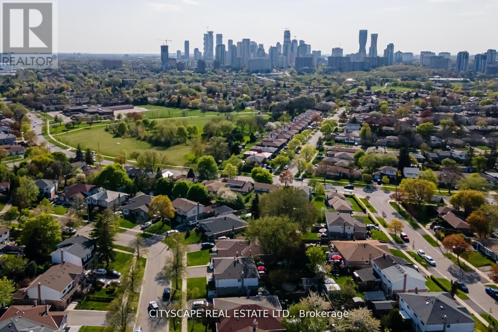 Photo 43 of 3206 Candela Drive, Mississauga ON
