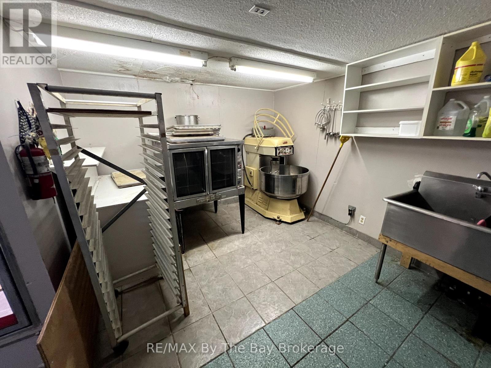 Photo 10 of 2 111 Main Street, Wasaga Beach ON