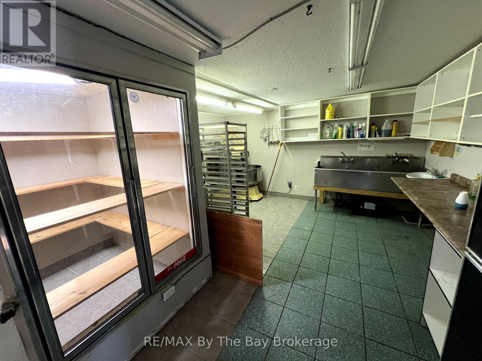Photo 9 of 2 111 Main Street, Wasaga Beach ON