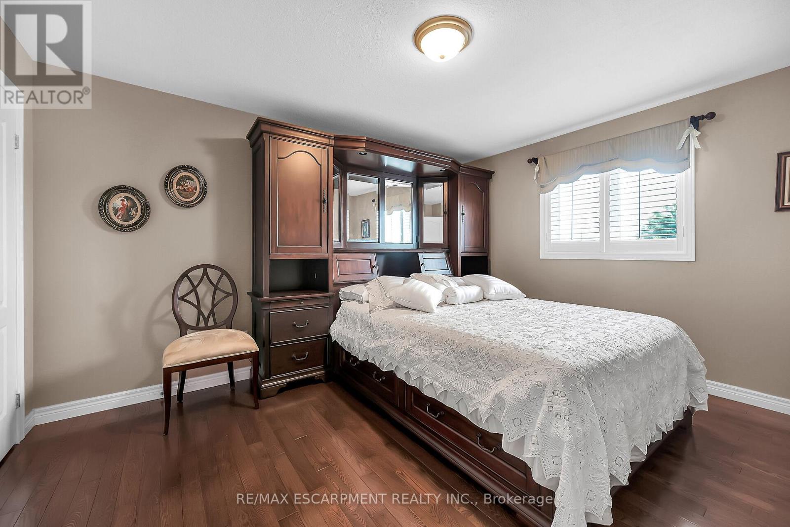 Photo 30 of 7 Kathleen Court, Hamilton ON