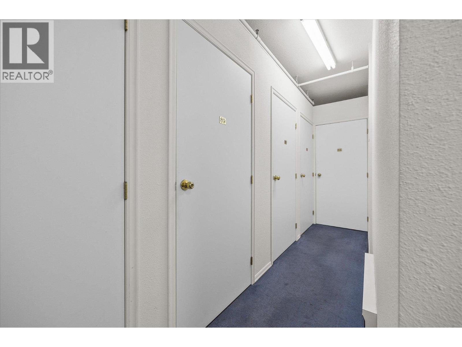 316 877 KLO Road, Kelowna