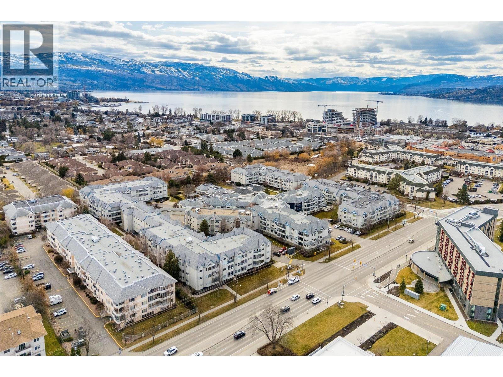 316 877 KLO Road, Kelowna
