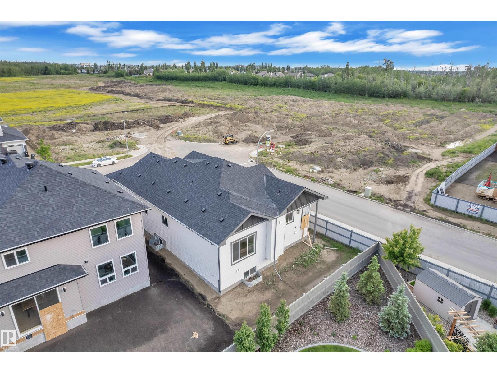Photo 44 of 30 Avonlea Wy, Spruce Grove AB