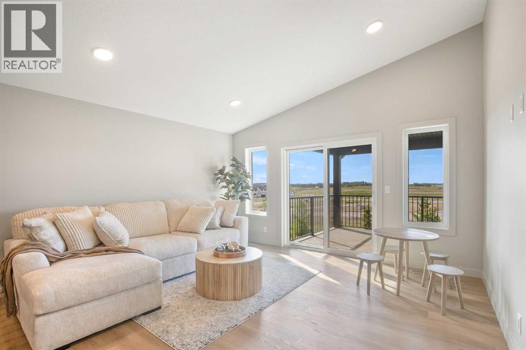 Photo 22 of 38 Springfield Boulevard, Sylvan Lake AB