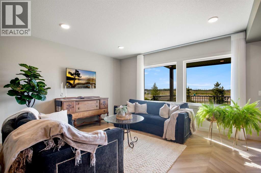 Photo 16 of 38 Springfield Boulevard, Sylvan Lake AB