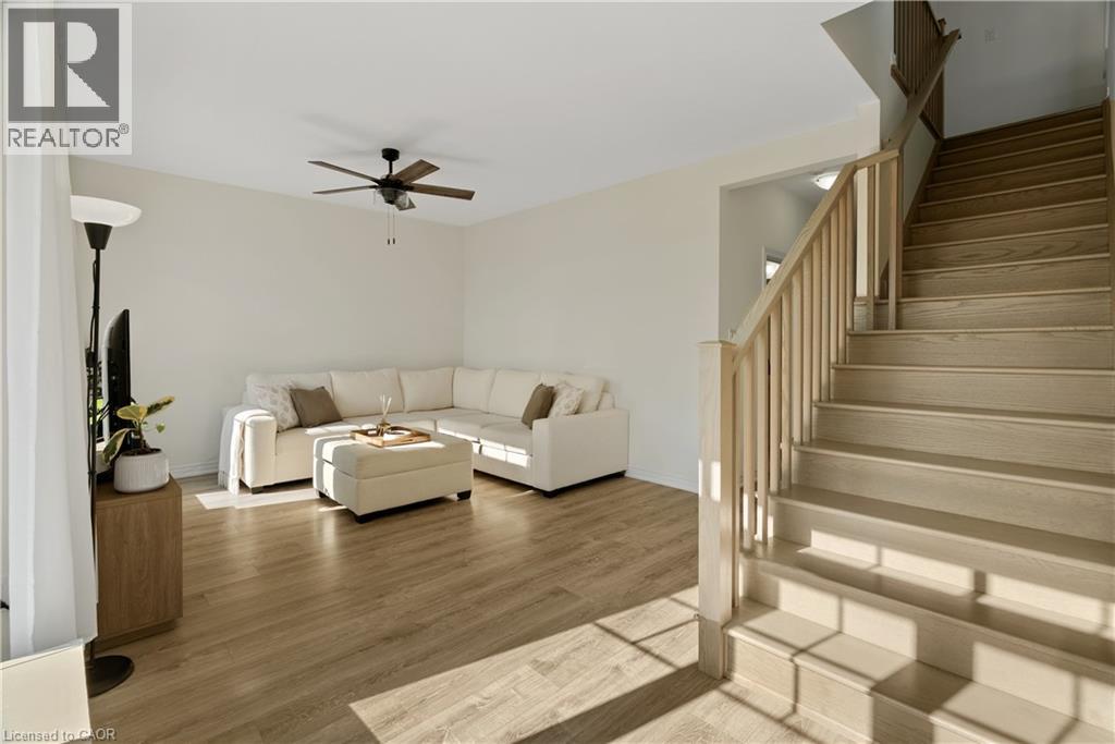 Photo 22 of 10 Birmingham Drive Unit 18, Cambridge ON