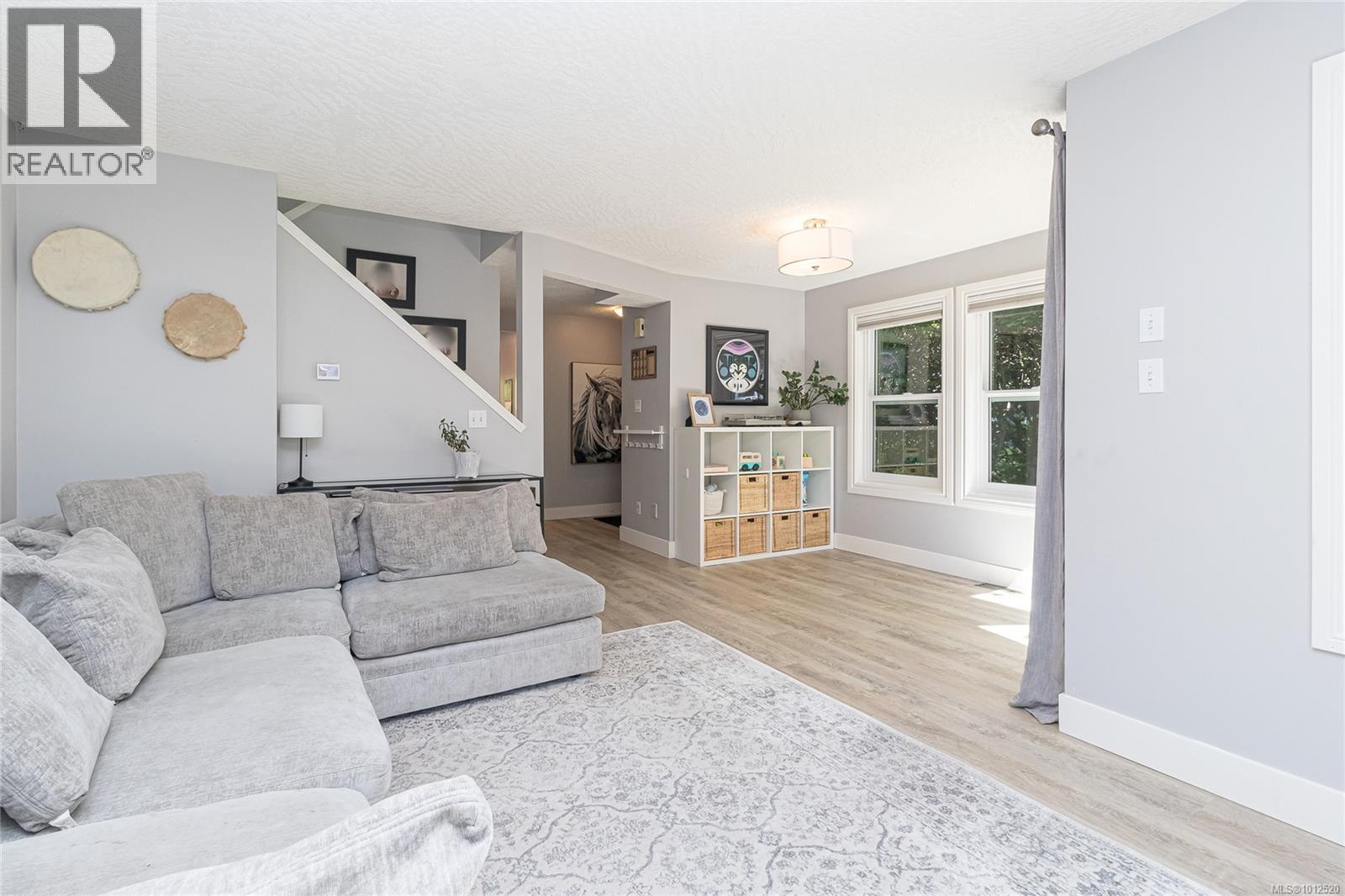 Photo 11 of 5 4580 West Saanich Rd, Saanich BC