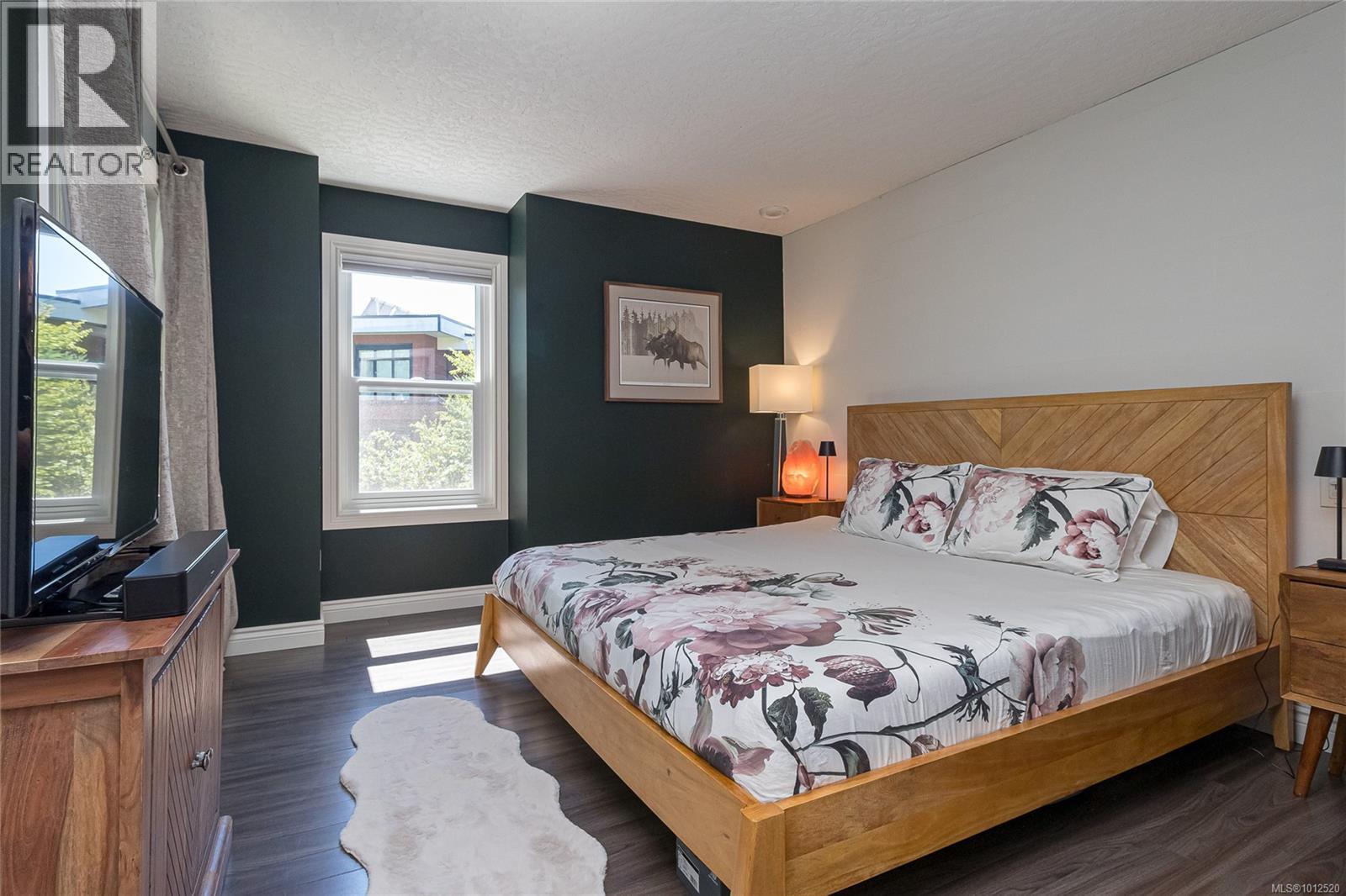 Photo 14 of 5 4580 West Saanich Rd, Saanich BC