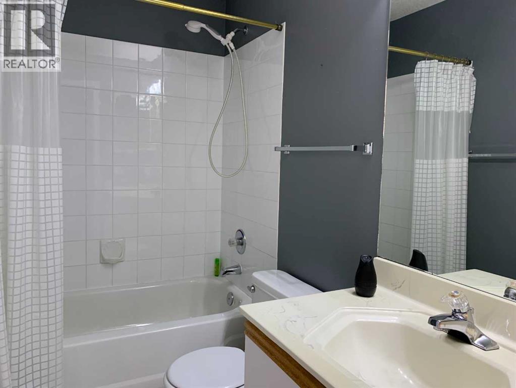 Single Family House for Sale in  Hidden Spring Green NW Hidden Valley Calgary 