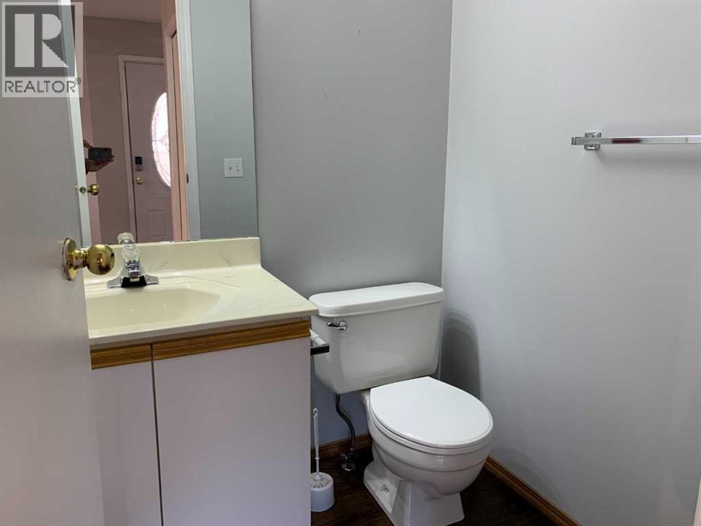 Single Family House for Sale in  Hidden Spring Green NW Hidden Valley Calgary 