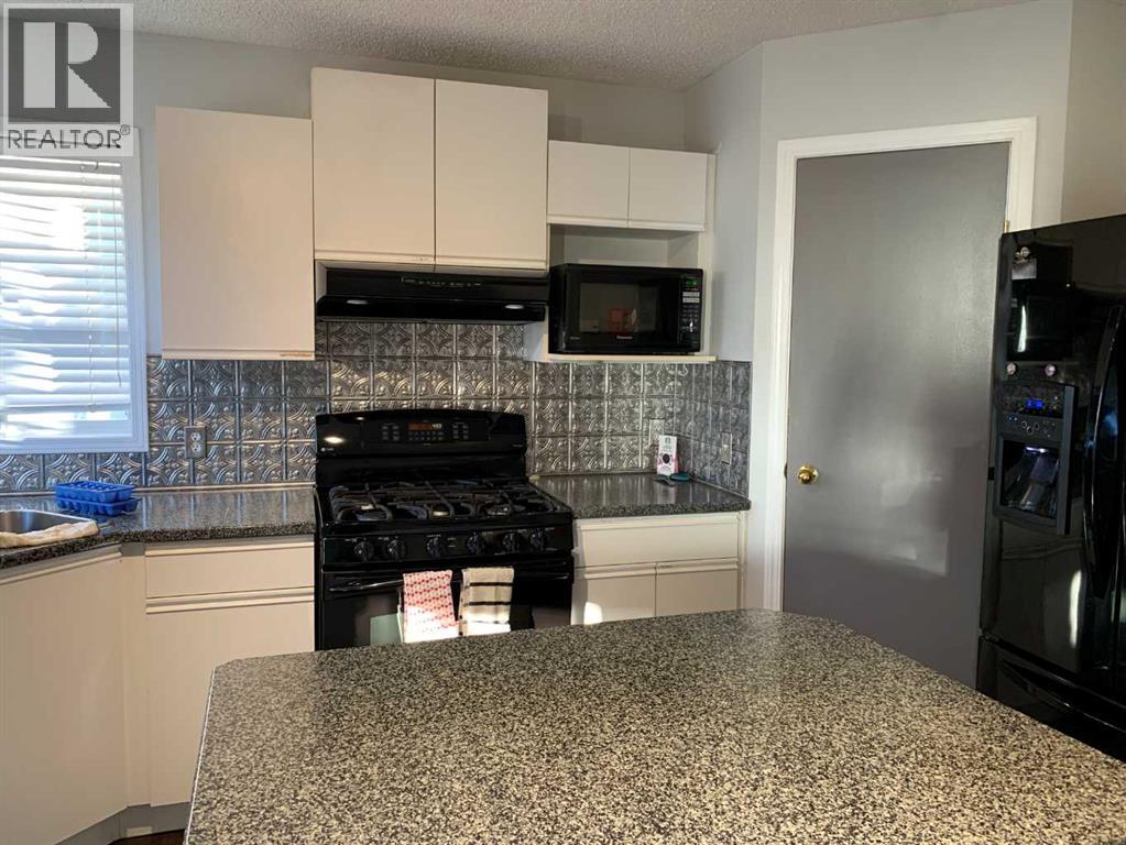 Single Family House for Sale in  Hidden Spring Green NW Hidden Valley Calgary 