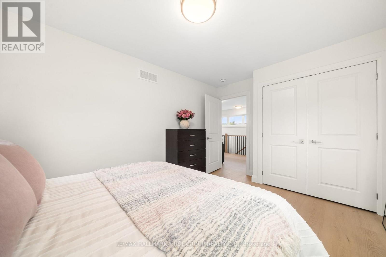 Photo 28 of 118 Royal Gala Drive, Brighton ON