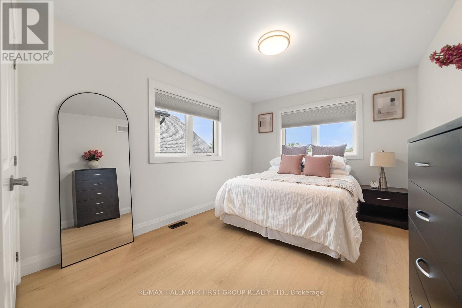 Photo 29 of 118 Royal Gala Drive, Brighton ON