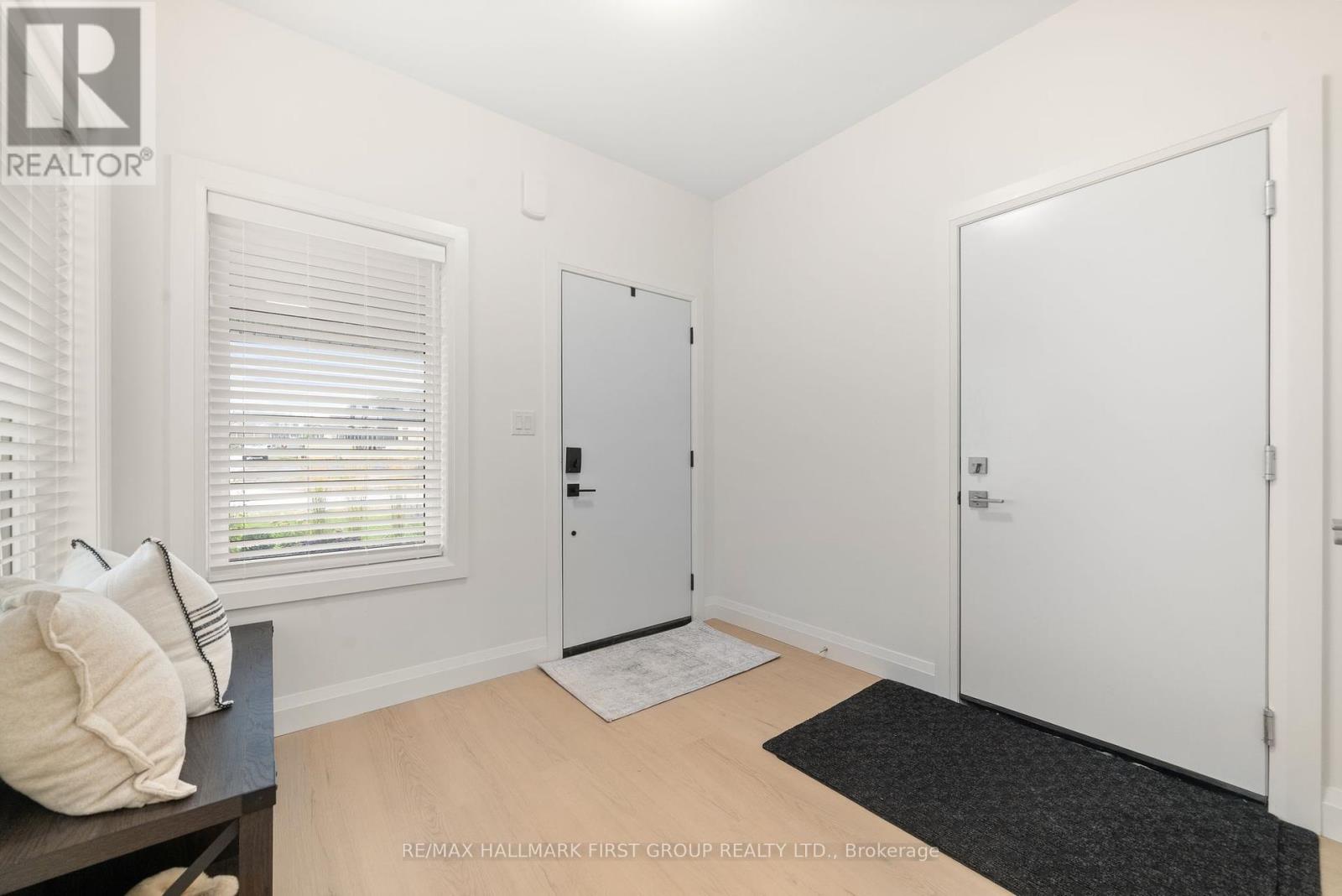 Photo 5 of 118 Royal Gala Drive, Brighton ON