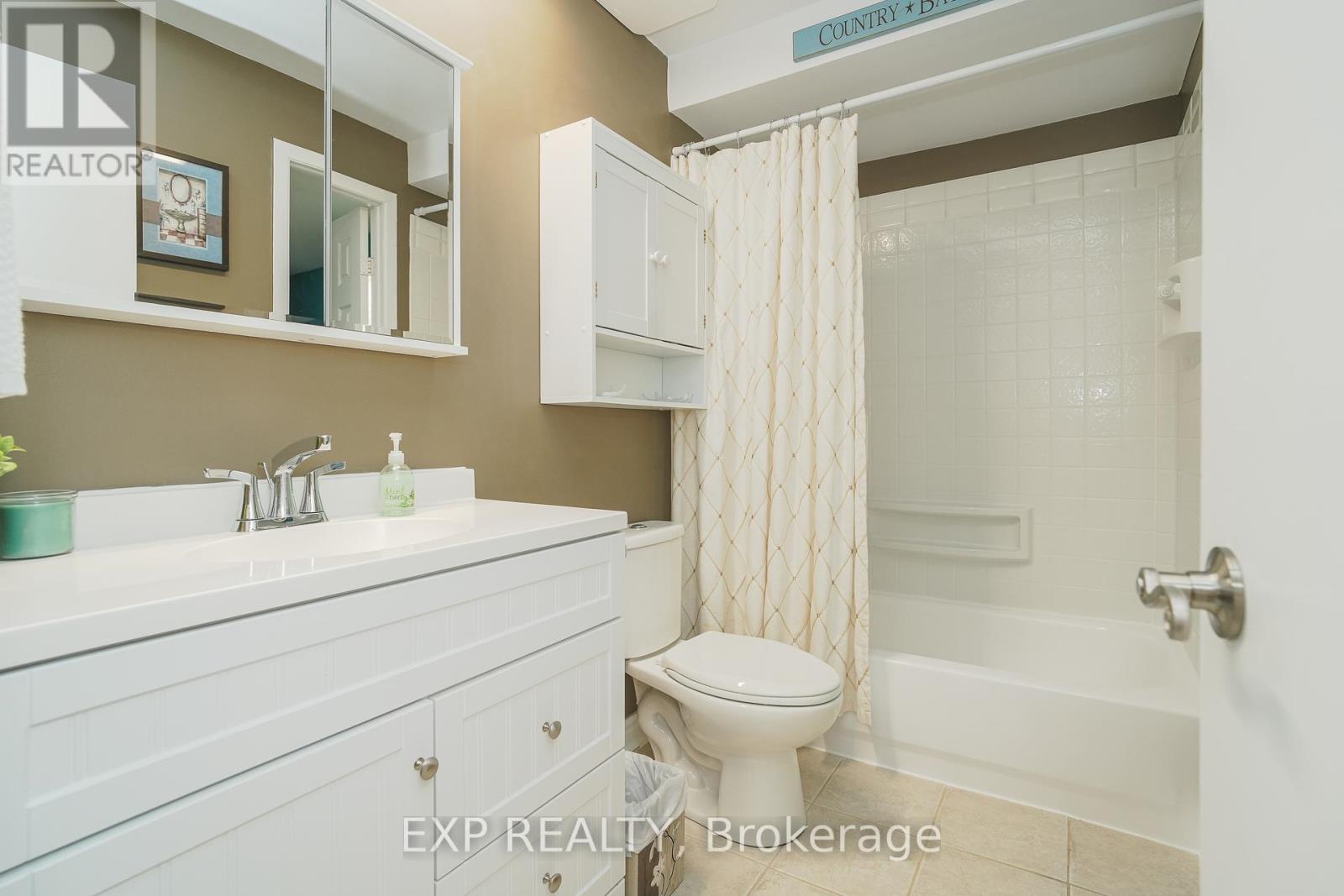 Photo 21 of 66 Malvern Drive, Ottawa ON