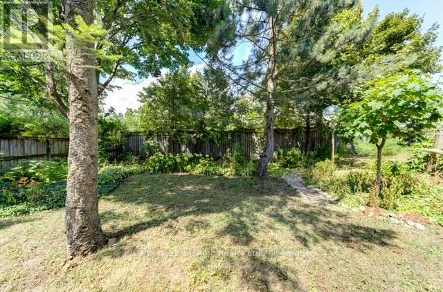 Photo 30 of 24 Champlain Street, Orillia ON