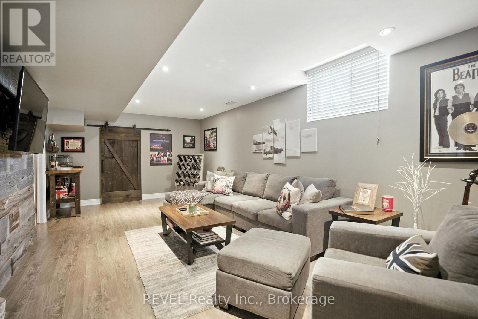 Photo 24 of 6283 Dores Drive, Niagara Falls ON